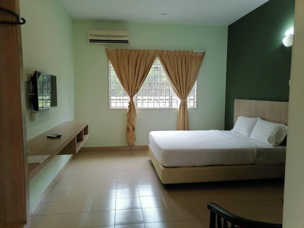 S2 Hotel Seremban Kültér fotó
