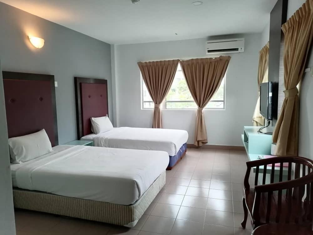 S2 Hotel Seremban Kültér fotó