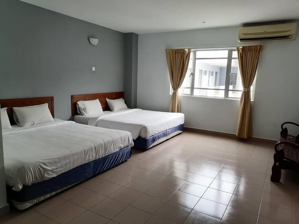 S2 Hotel Seremban Kültér fotó